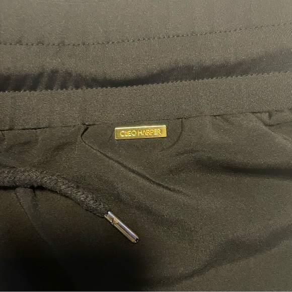 Cleo Harper Dash Short - Picture 5 of 8